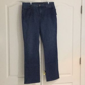 NYDJ 16 slimming blue jean NWT perfect